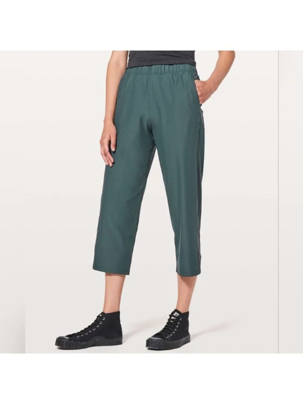 Lululemon Next Move Crop *23